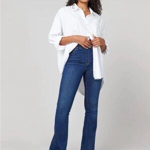 SPANX, nearly new, Flare Jeans in color Midnight  Shade